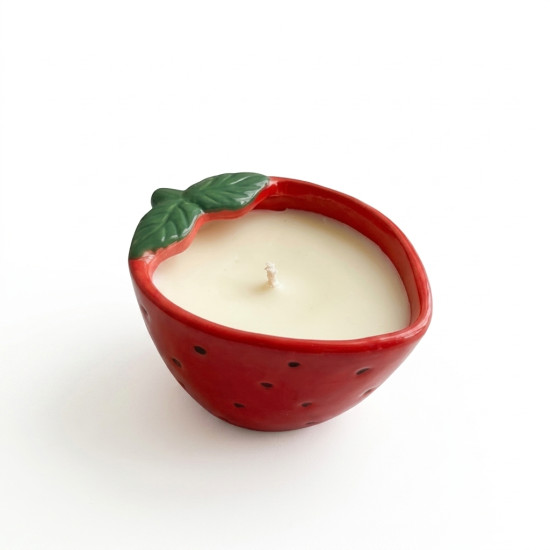 Strawberry Scented Candle 165 g